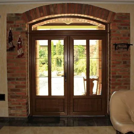 לינה וארוחת בוקר Florentyna 3*